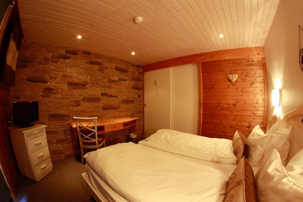 Chalet Hotel Le Collet Xonrupt-Longemer Quarto foto